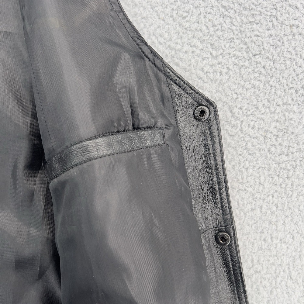 USA Leather Motorcycle Vest Men's 5XL Black Eagle Biker Snap Front Leather Vest - Picture 3 of 14
